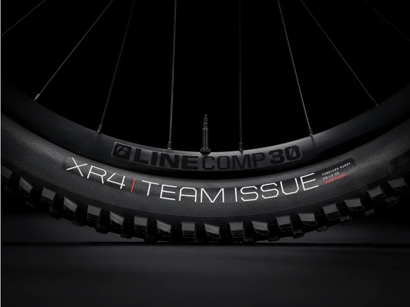 Trek Top Fuel 8 GX AXS Full Suspension Mountain Bike 2025 in Crimson-10